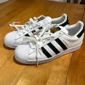 NWT/NBW ADIDAS Superstars